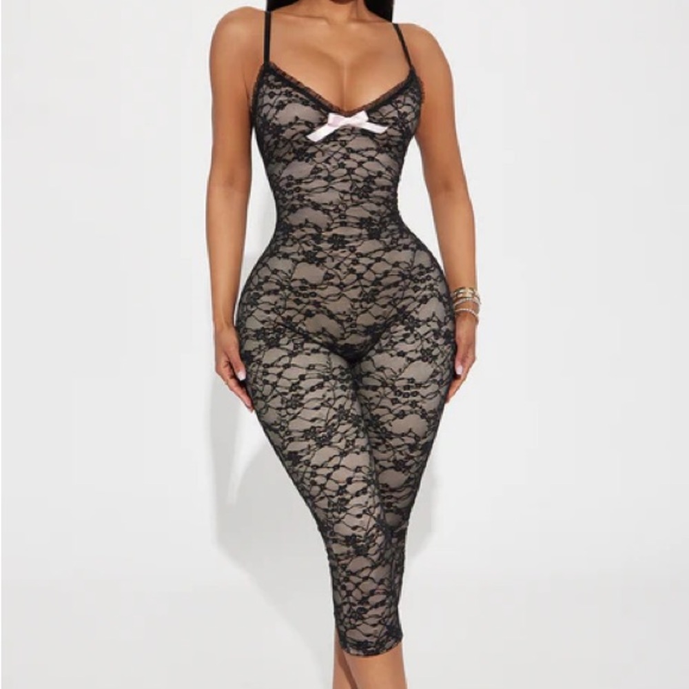 Sabrina Lace Capri Jumpsuit - Black